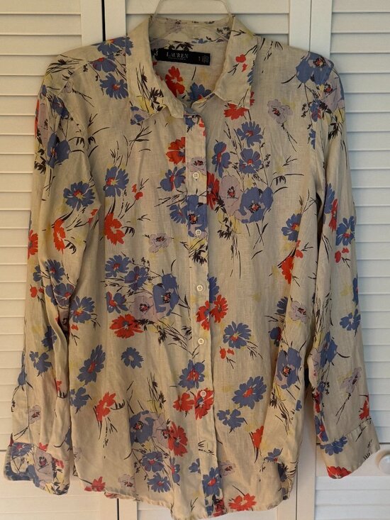 Lauren Ralph Lauren Tops - Lauren Ralph Lauren Women's Relaxed Fit Collared Shirt (L)